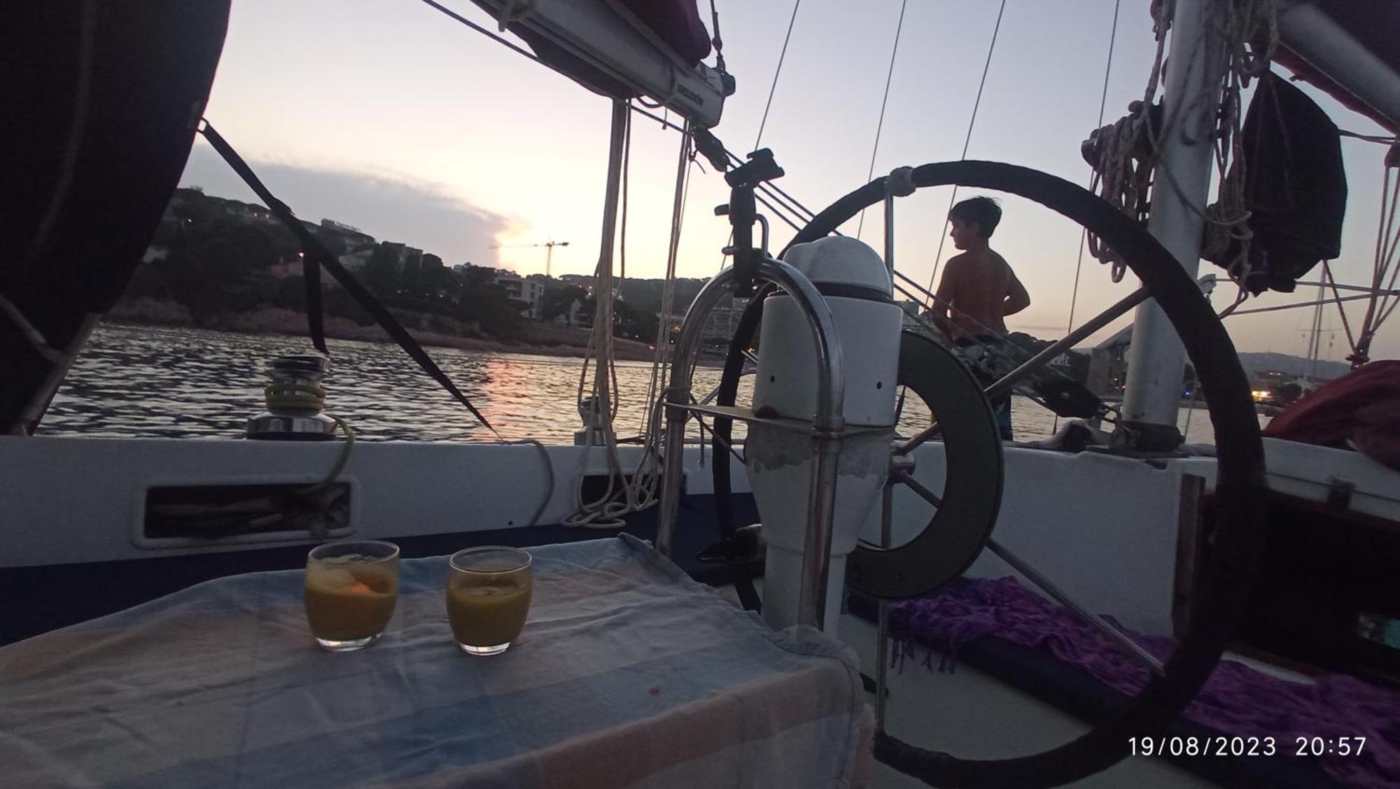 Best Barcelona Boat Experience Sant Adrià de Besòs Exterior foto